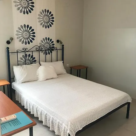Regina Apartmanhotel Kíni